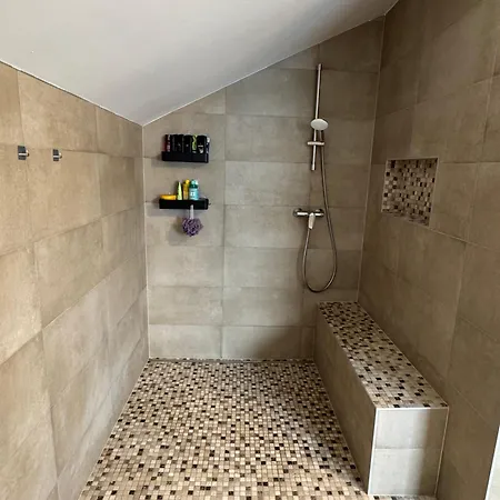 Haus Klement Bed & Breakfast Velden am Woerthersee