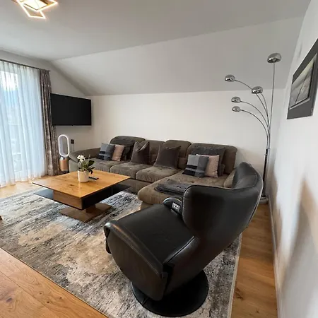 Bed & Breakfast Haus Klement Velden am Woerthersee